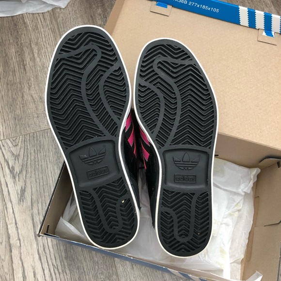 Adidas winter boots - Picture 4 of 4